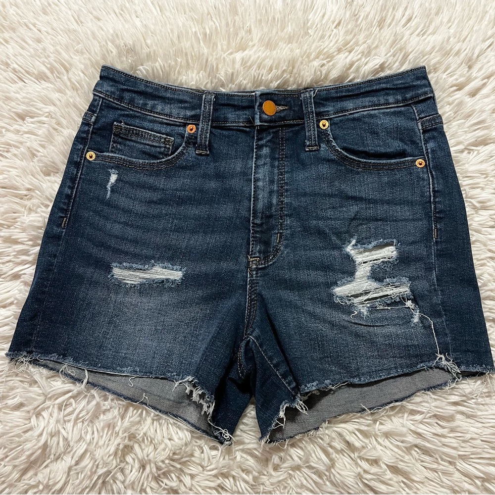 Universal Thread Distressed High Rise Midi Cut-Off Jean Shorts Size 8/29